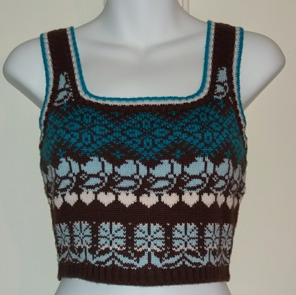 Moda International Cropped Multi Color Sweater - Picture 3 of 8